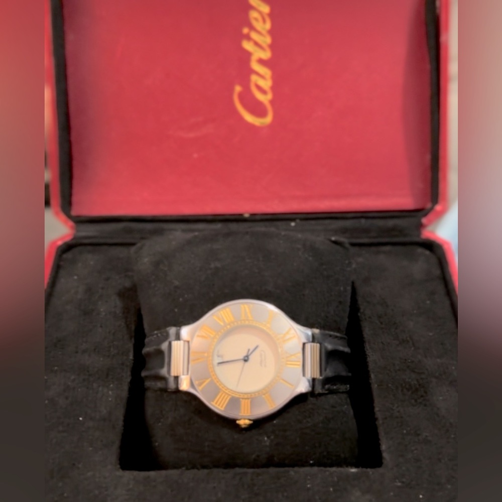 CARTIER MUST 21